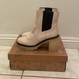 NIB James Chelsea Boot (Women) Free People White Size 10​​​​​​